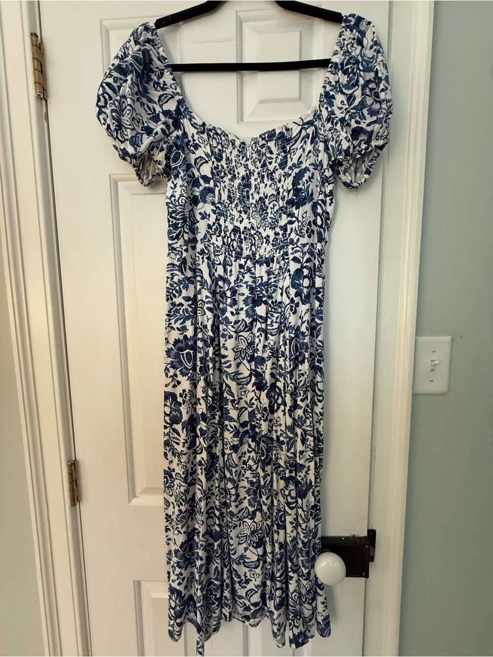 Francesca's Collections White Maxi Dress with Blue Floral Print - Picture 4 of 5
